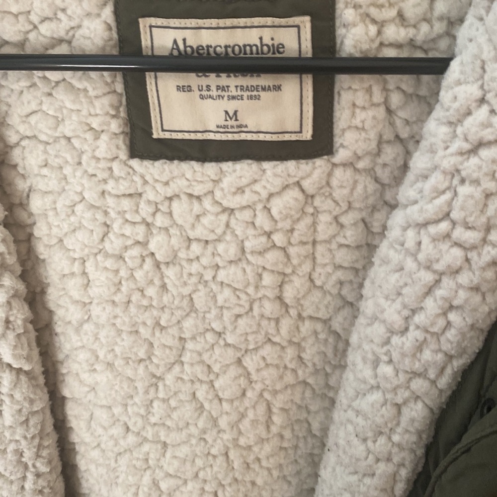 Winter Coat - Picture 7 of 8